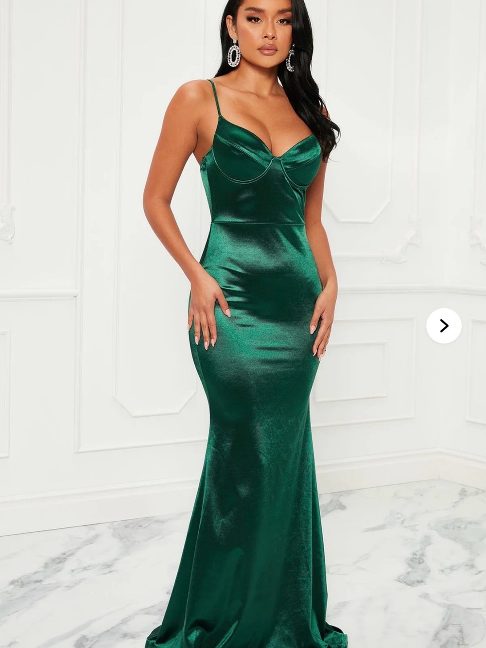 Emerald Satin Spaghetti-Strap Mermaid Dress